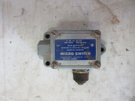 Micro Snap Switch