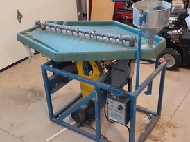 Gemeni GT60 Concentrating Table