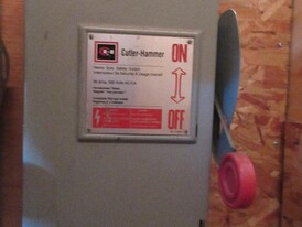 Cutler Hammer 30 Amp Fusible Disconnect
