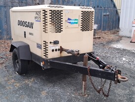 Doosan 365 CFM Portable Air Compressor