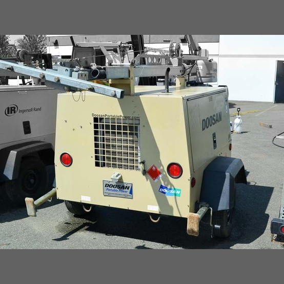 Doosan Light Tower Supplier Worldwide Used Doosan 6 kW Light Tower