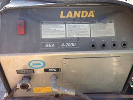 Lavadora a Presión de Agua Caliente  Landa 2000 PSI