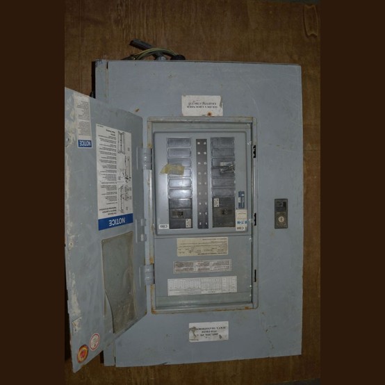 Eaton Breaker Panel Wholesale Supplier | Used Eaton 100 Amp Breaker