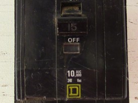 Square D 3 Pole 15 Amp Plug-in Breaker