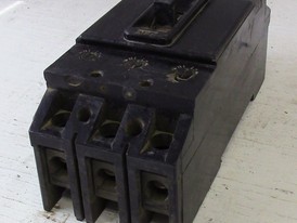 Interruptor Federal Pioneer de 3 Polos 100 Amp