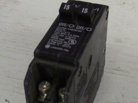 Interruptor de Empuje Cutler Hammer de 1 Polo tandem de 15 amp