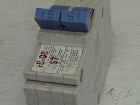 Interruptor Federal Pioneer de 2 polos 15 amp