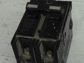 Interruptor Cutler Hammer de 2 polos 40  Amp