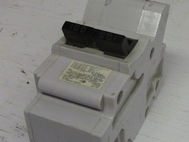 Interruptor de Empuje Federal Pioneer de 2 polos 100 Amp Tipo NA