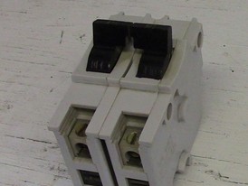 Interruptor Federal Pioneer de 2 polos 15 amp Tipo NA