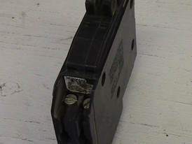 Interruptor Square D de 1 Polo 15 Amp