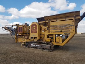 CEC 26 x 42 Track Mobile Jaw Crusher