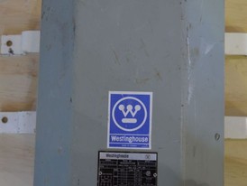 Transformador Westinghouse de 5 kva 480-120/240 Voltios