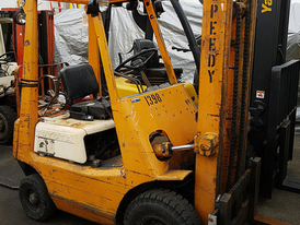 Toyota 2,800 lbs Forklift