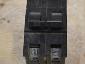 Interruptor Federal Pioneer de 2 polos 30 amp