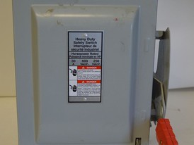 Desconectador No Fusible Siemens de 30 amp