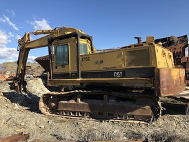 Excavadora CAT 235C