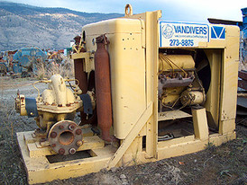 Used Paramount Centrifugal Pump. 5 x 4. Double Suction High Pressure. Ford V8 Gas Engine.