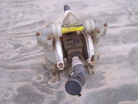 Used Sandpiper Diaphragm Pump. 1 in. Model: PB1-A. Type: TN-1-PP