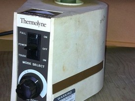Used Thermolyne Mixer. Model: 37600.
