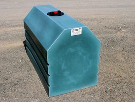 210 Gallon New Polyethylene Loaf Tank for Sale
