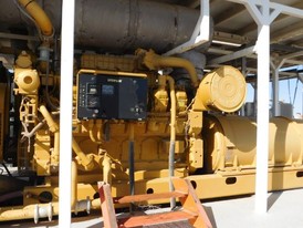 Generador CAT de 1365 kW 346/600V Diesel