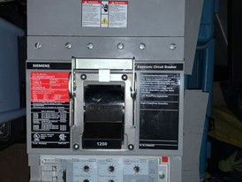 Interruptor Siemens de 3 Polos 1200 Amp