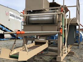 30 in. Dia. x 45.5 in. Wide Magnetic Drum Separator & Feed Hopper System