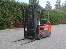 4,000 lbs. Forklift