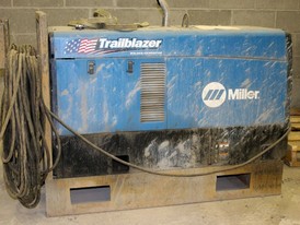 Miller Trailblazer 302 Welder