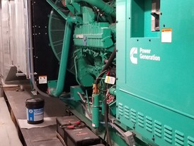Generador Cummins Diesel de 750 kW 480 voltios