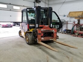 Yale Cap 8000 lbs. Forklift