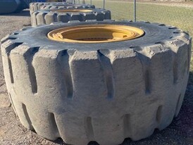 Bridgestone 45/65-45 Tires