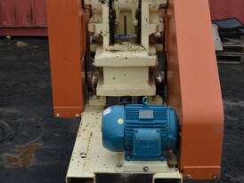 Morse Brothers 8 x 8 Jaw Crusher 