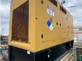 Generador CAT de 400 kW 600/347V Diesel