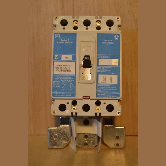 Savona Equipment Sells Cutler Hammer 125 Amp Breaker