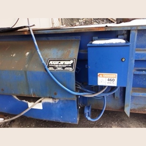 Savona Equipment Sells 2 Yard Marathon RJ225 Compactors