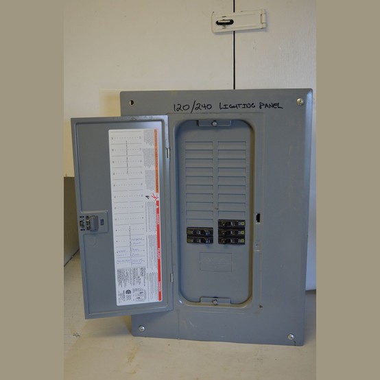 Square D 125 Amp Lighting Breaker Panel