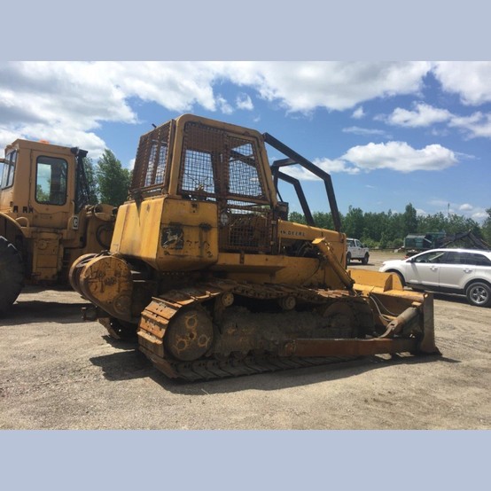 John Deere 750 Bulldozer