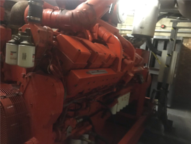 Cummins 800 kW 400 Volt Diesel Generator