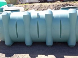 Polyethylene 1350 Gallon Septic Tank