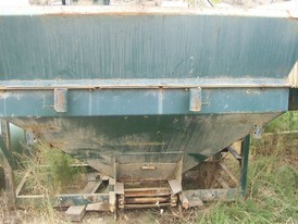 Hydraulic Drive Feeder