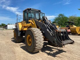 Cargador Volvo L180F