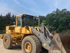 Cargador Volvo L120D 