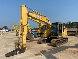 Deere 120C Excavator