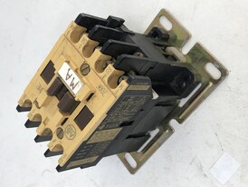 Allen-Bradley Control Relay 700F