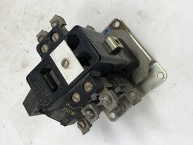 Square D D0-22 Control Relay