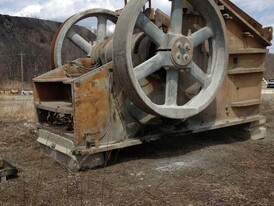 Kobe 54" x 74" Jaw Crusher