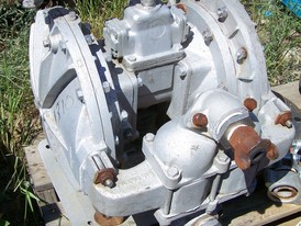 Sandpiper ST 1½-A Diaphragm Pump