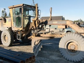 Caterpillar 135H Grader